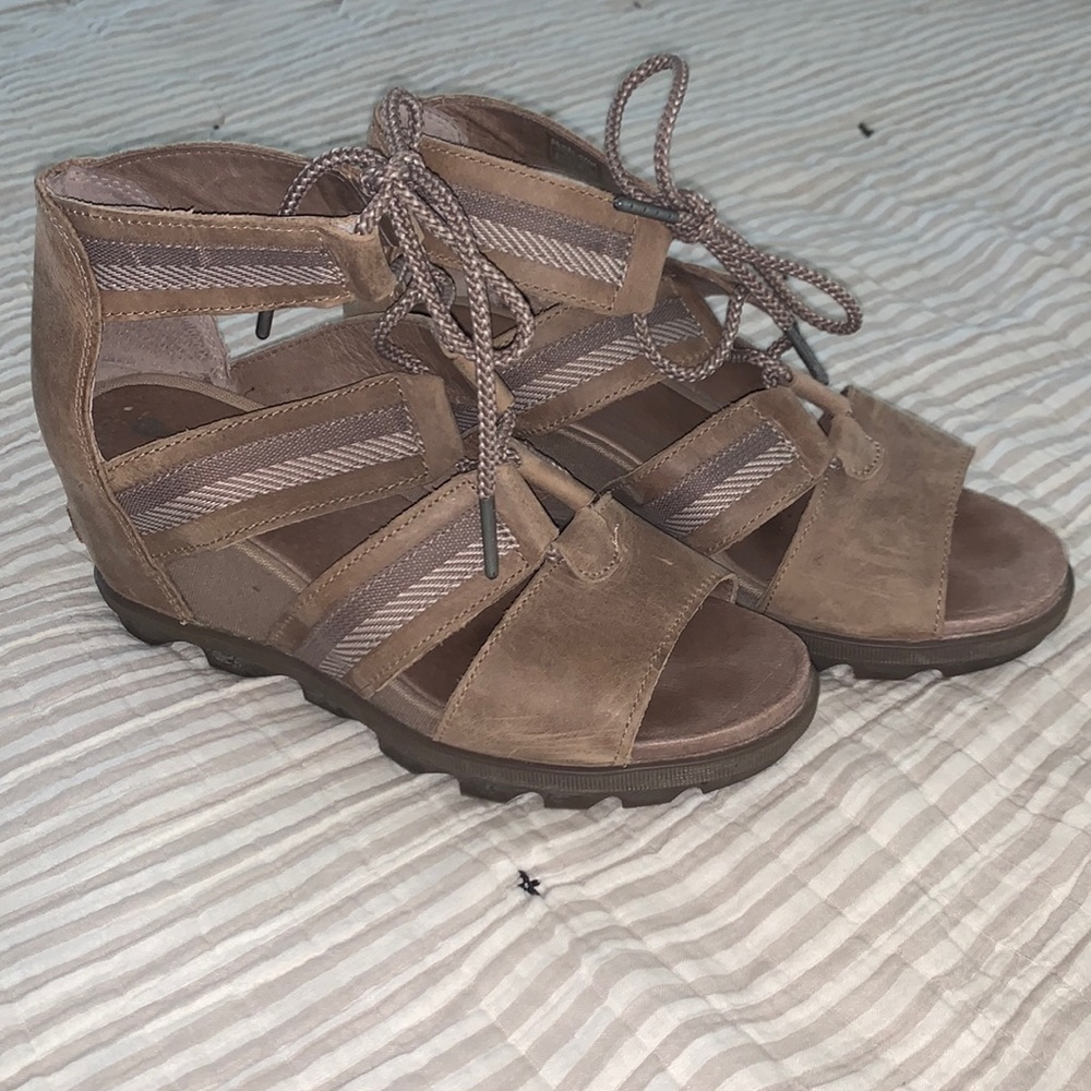 Sorel lace up sandals